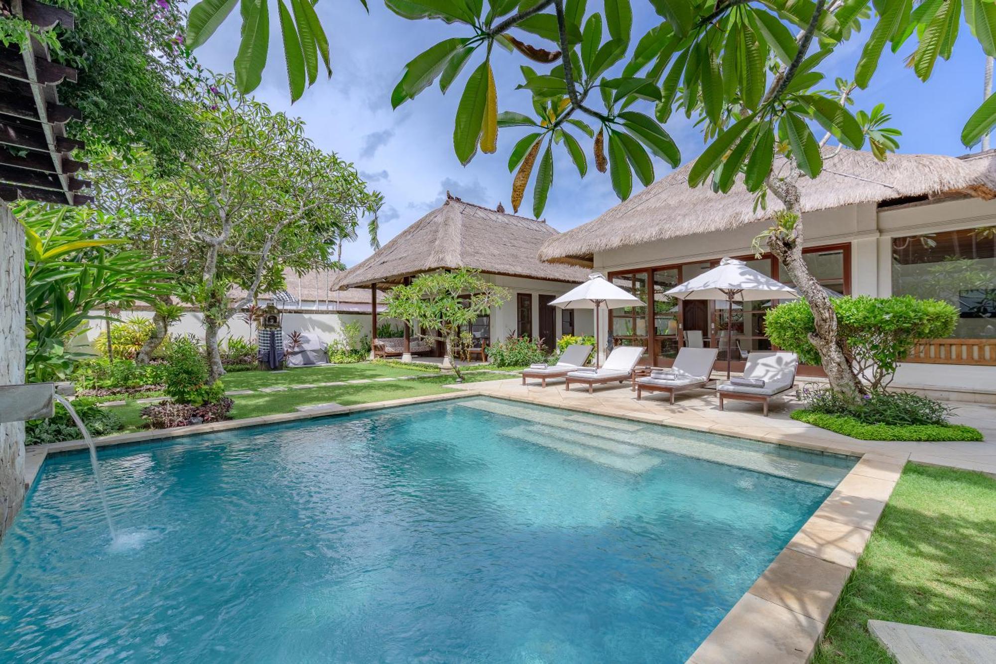Villa Dorado - Steps From Jimbaran Beach Ngoại thất bức ảnh